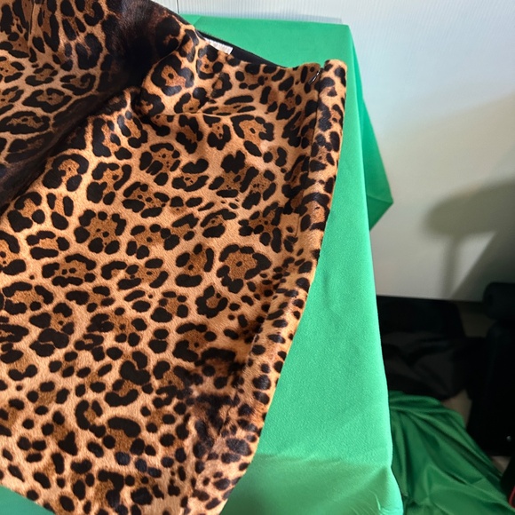 🔥NWT  MICHAEL Michael KORS LEPORD 100% CALF  HAIR PRINTED SKIRT M 🔥🔥🔥 - Picture 13 of 13